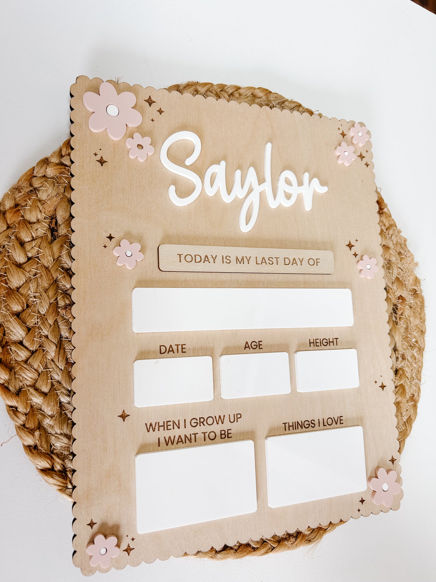 First Day/ Last Day Of School Scalloped